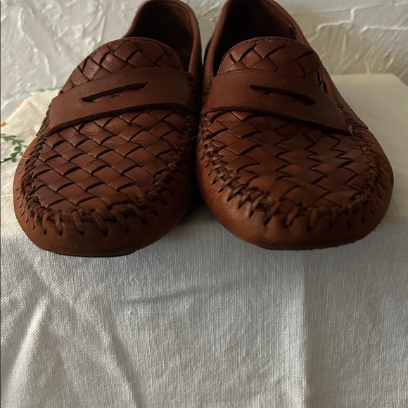 Robert Zur Woven Leather Loafers in Rich Brown
Size 7.5 - Picture 4 of 7